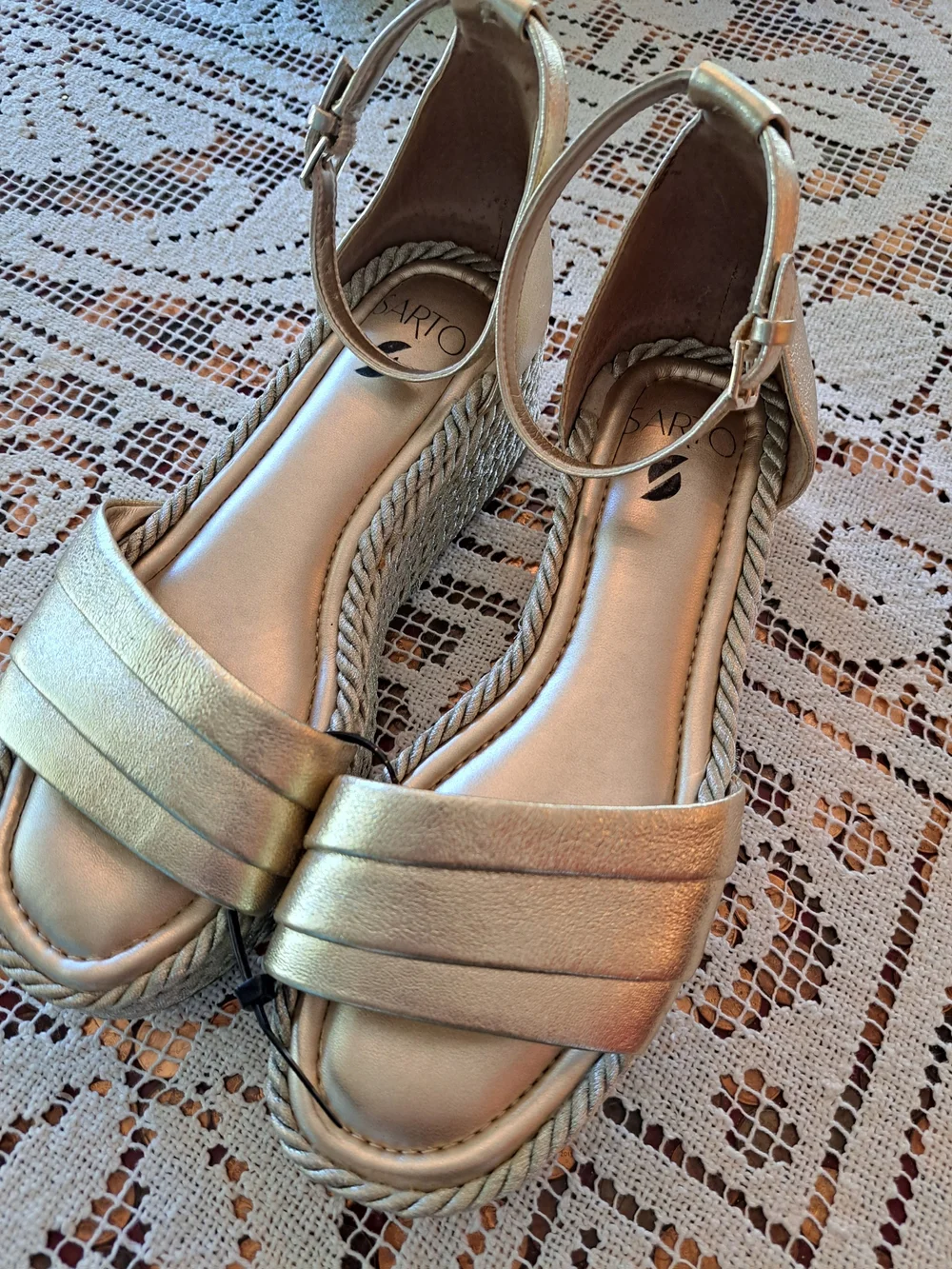 Franco Sarto Gold Rope Wedge Sandals Sz 8 Worn Once
